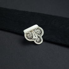 Load image into Gallery viewer, Iris
